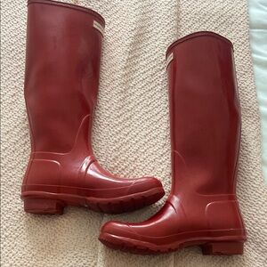 Hunter Women's Red Rain Boots